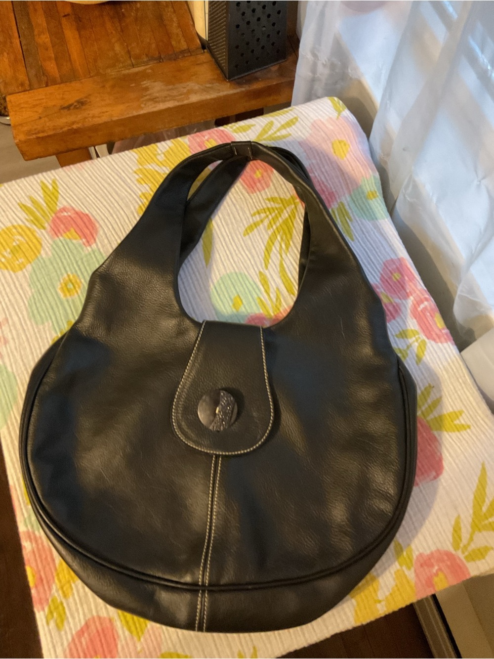 Pulicati Black Hobo Shoulder Bag